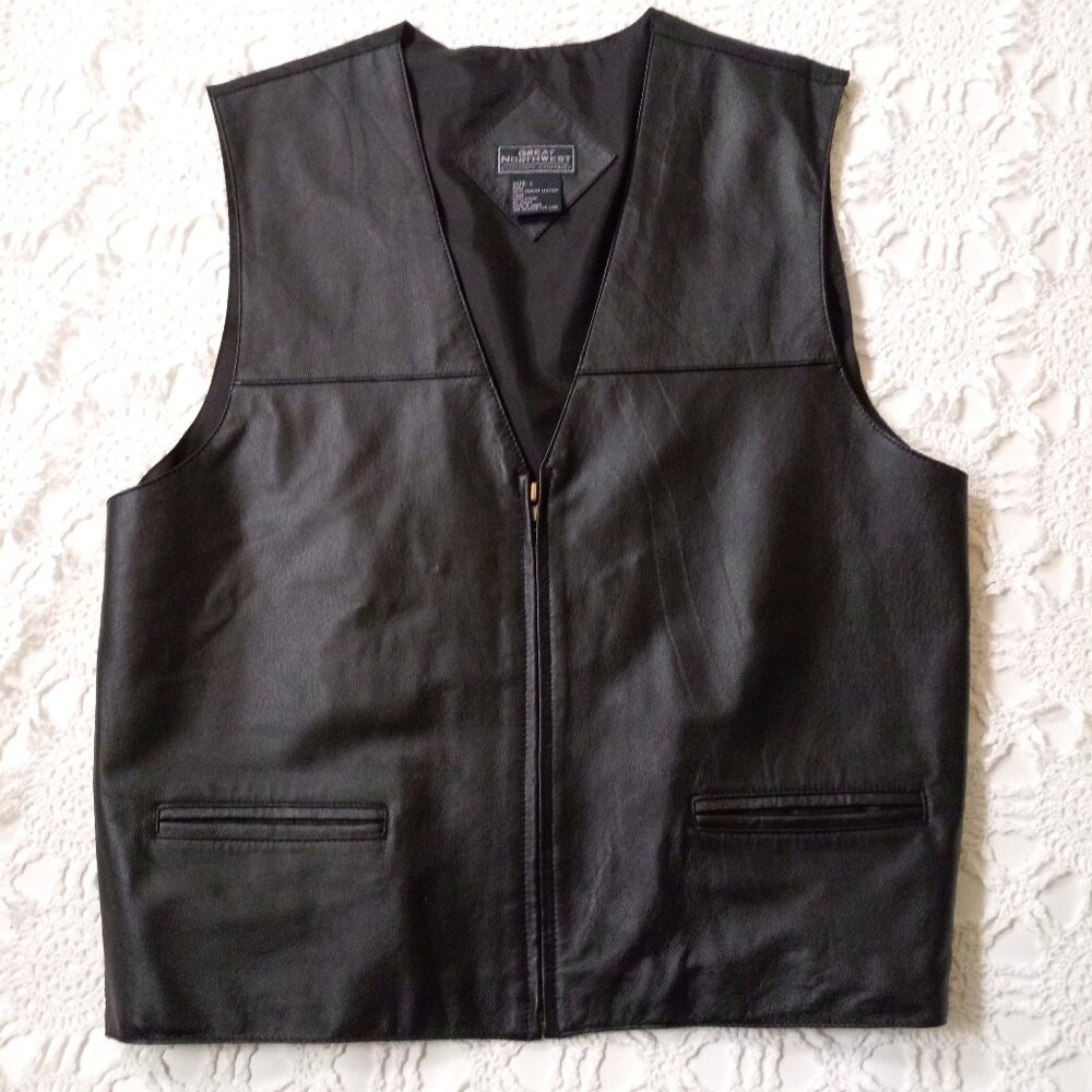 Great Northwest Black Leather Vest Zip Up V Neck Pockets Buckle Waist Large Men